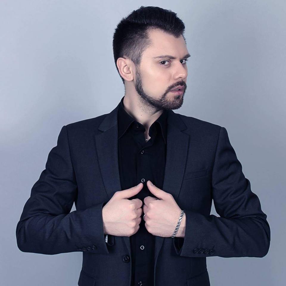 Перші амурні захоплення українських зірок: де, коли і з ким