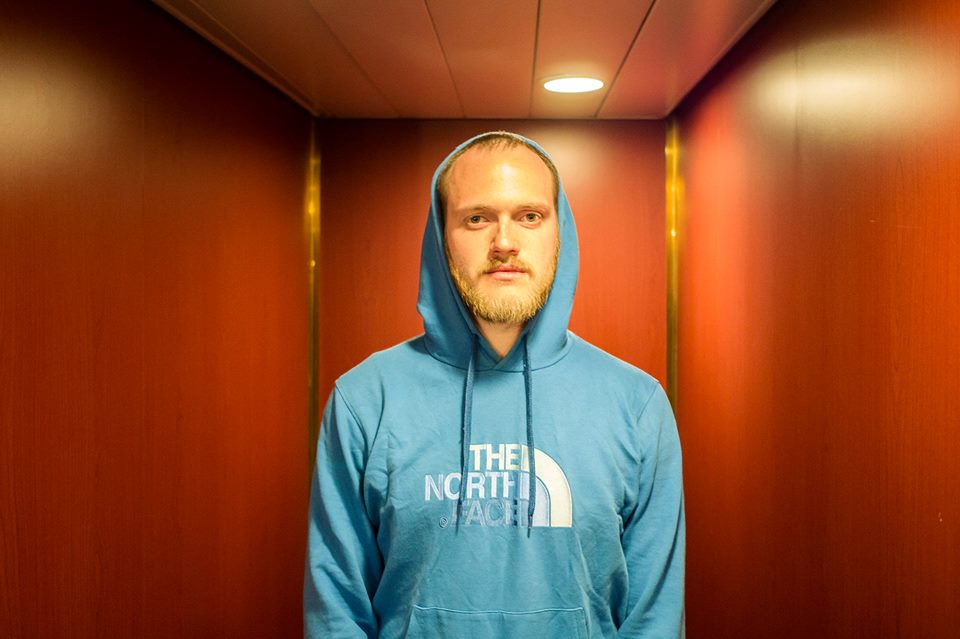 Тревел-блогер Максим Заселян