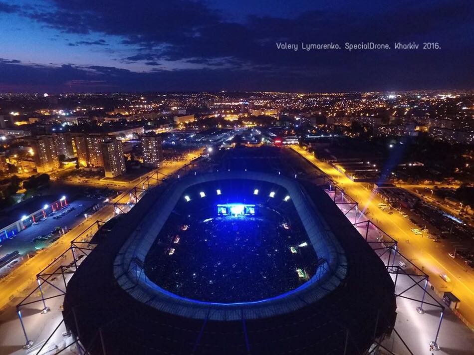 Концерт "Океан Ельзи" в Харкові: опубліковані приголомшливі фото з висоти пташиного польоту