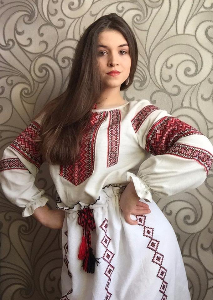 Знаменита юна патріотка з Донбасу вийшла заміж (фото)