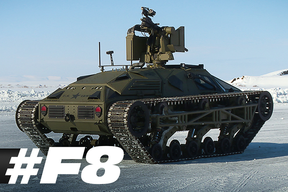 Голливудские "кулибины" построили дюжину эффектных машин для блокбастеров 2016-2017