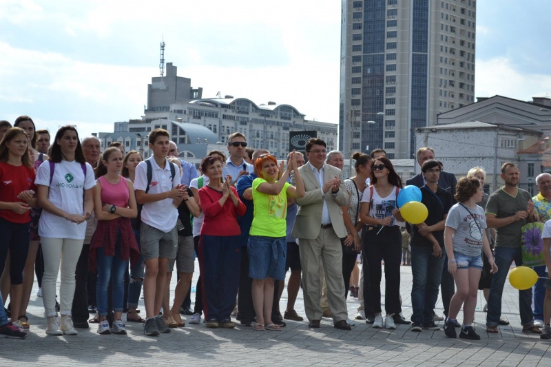 Украинским чемпионам Рио вручили авто и квартиру