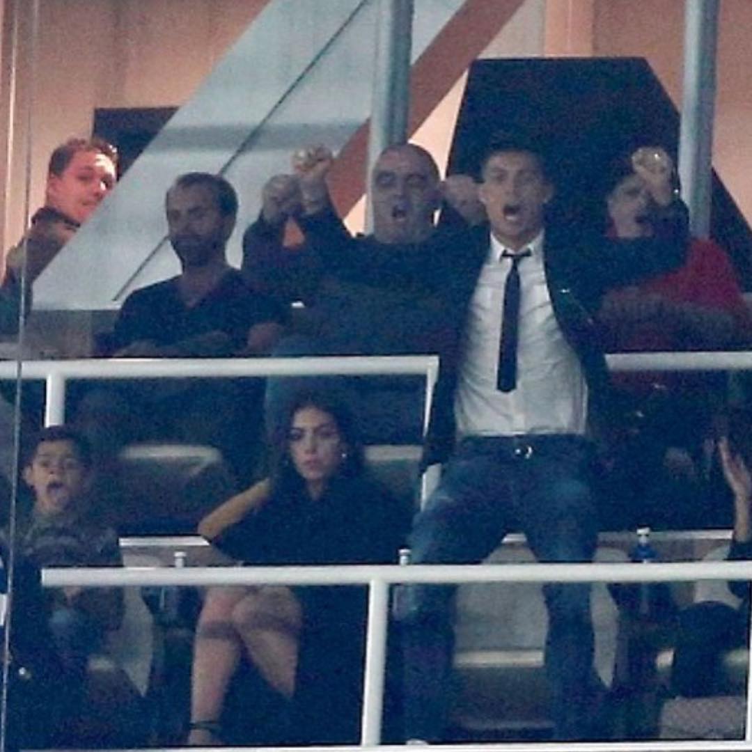 Роналду впервые показал на публике новую девушку