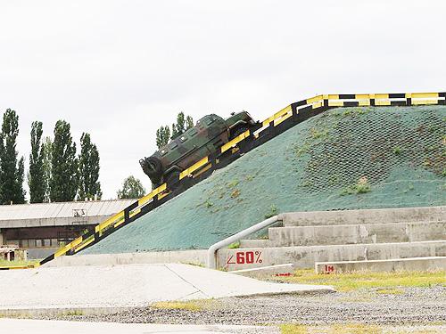 В ходе ведомственных испытаний армейские КрАЗы оказались лучшими