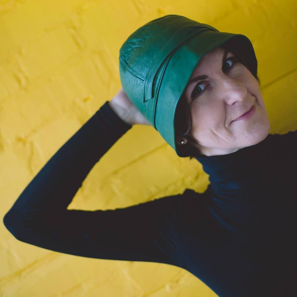 "Всецело состояла из искусства": погибла известный украинский журналист и рекламист (фото)