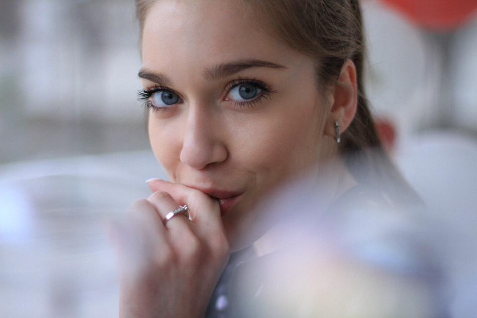 В Днепре известная балерина упала со сцены: подробности инцидента (фото)