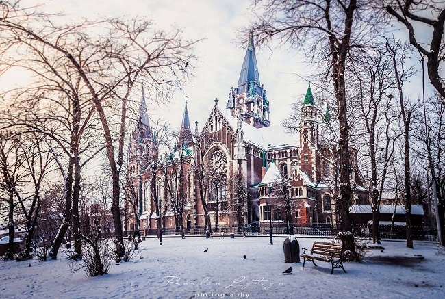 Снегопады в Украине: самые невероятные фото