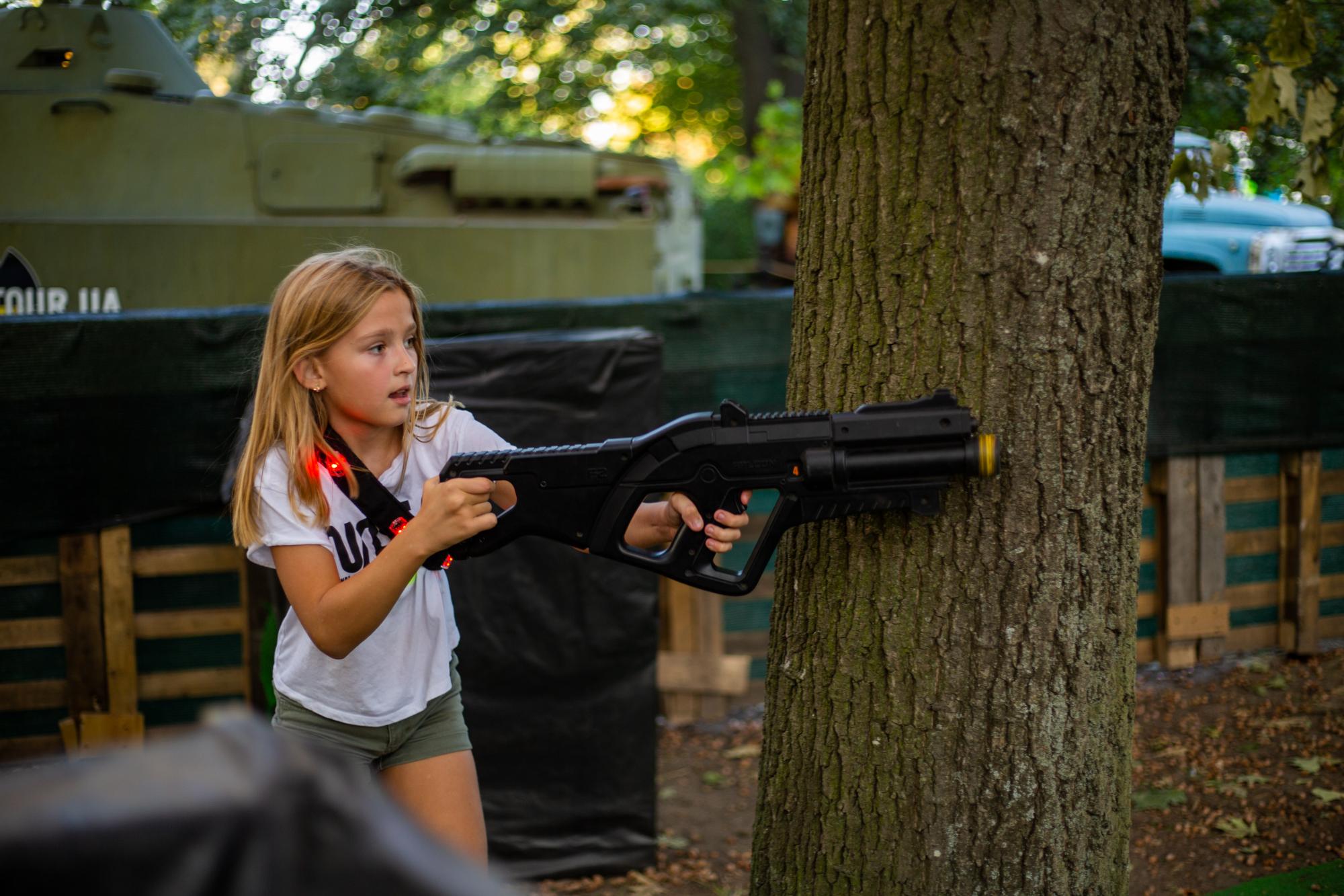 Роботи-велетні, лазертаг і пейнтбол: гід по робопарку ВДНГ