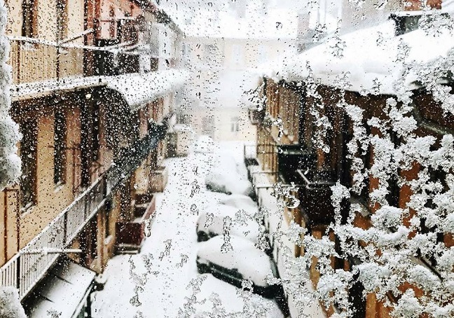 Снегопады в Украине: самые невероятные фото