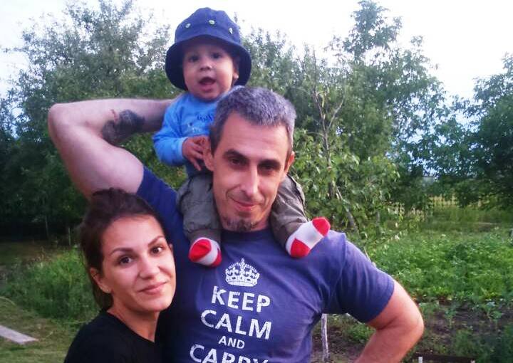 В Кременчуге прямо из больницы исчезла женщина с годовалым сыном