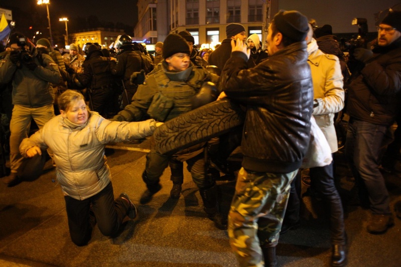 День достоинства и свободы: фоторепортаж с третьей годовщины Майдана