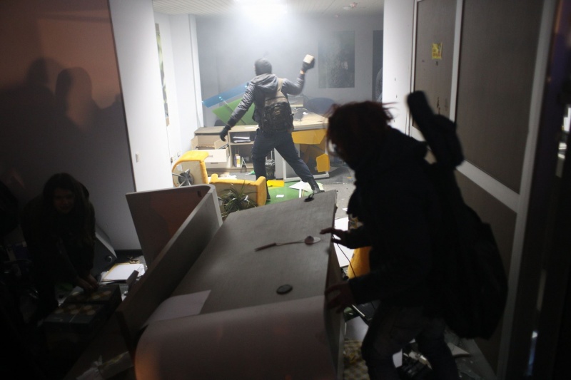 День достоинства и свободы: фоторепортаж с третьей годовщины Майдана