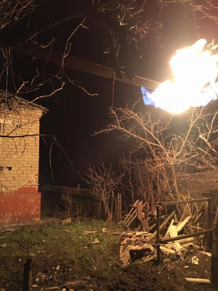 У мережі показали Новолуганське після обстрілу "Градами"