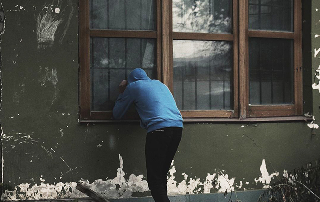 Пограбування квартири: як не стати жертвою злодіїв під час відпусток