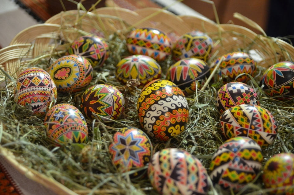 У Чернівцях презентували колекцію з 400 писанок (фото)