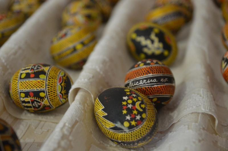 У Чернівцях презентували колекцію з 400 писанок (фото)