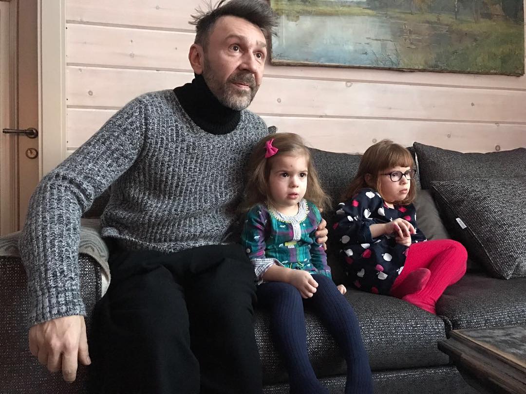 Шнуров рассказал о лучшем средстве от похмелья