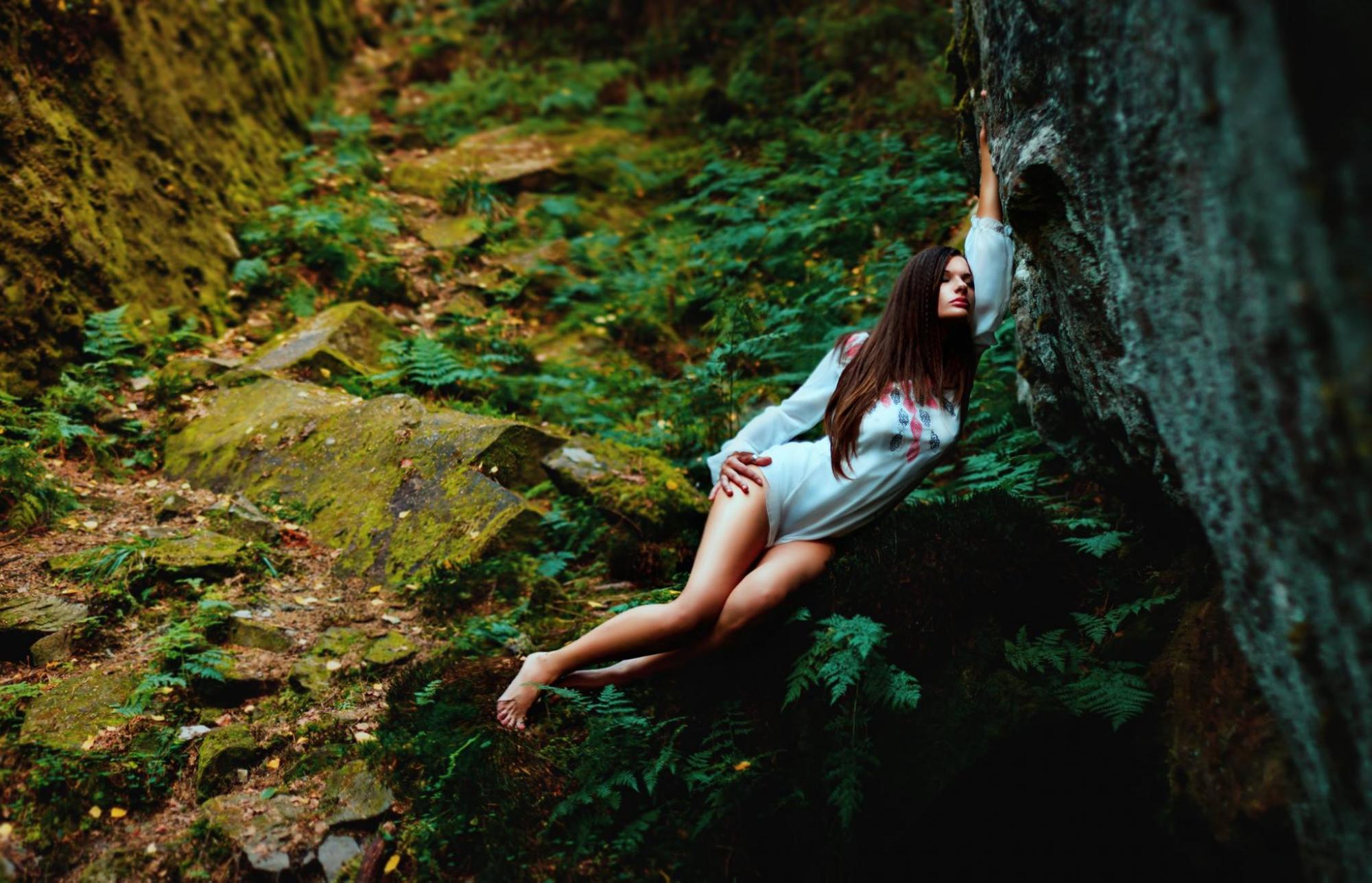 Гармония и простота: 15 фото, раскрывающих истинную красоту украинок (18+)