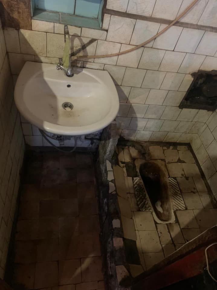 Фото камери в Лук'янівському СІЗО "до" і "після": просто 16 століття
