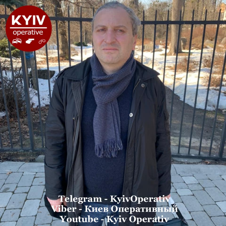 В Киеве задержали банду иностранцев, которые обворовывали людей по схеме "подсадка" (фото)