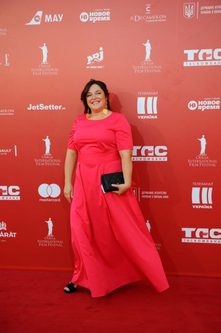 ОМКФ 2018: одесити розбурхали фестиваль безглуздими нарядами на червоній доріжці (фото)