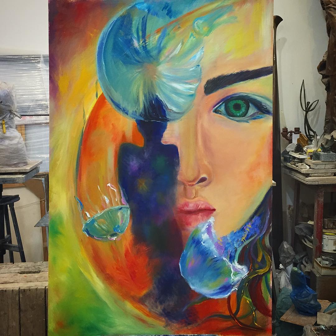 Даша Астафьева похвасталась своим художественным талантом