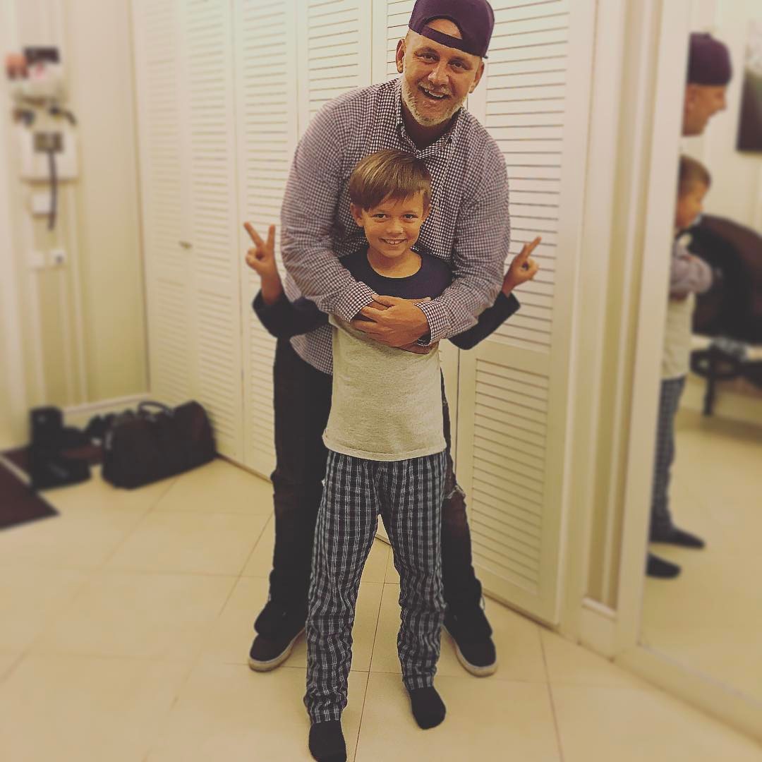 Потап растрогал поклонников фотографией с сыном