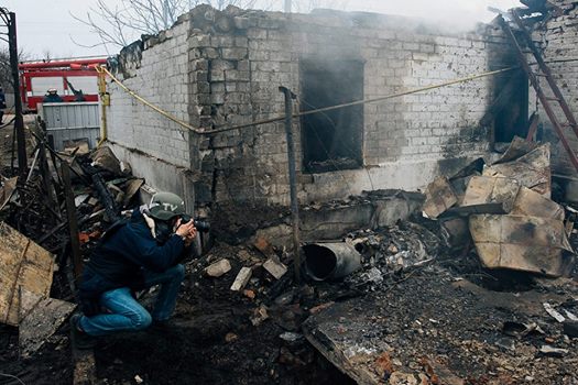 Фотограф из Харьковской области показал, как выглядит после взрывов Балаклея
