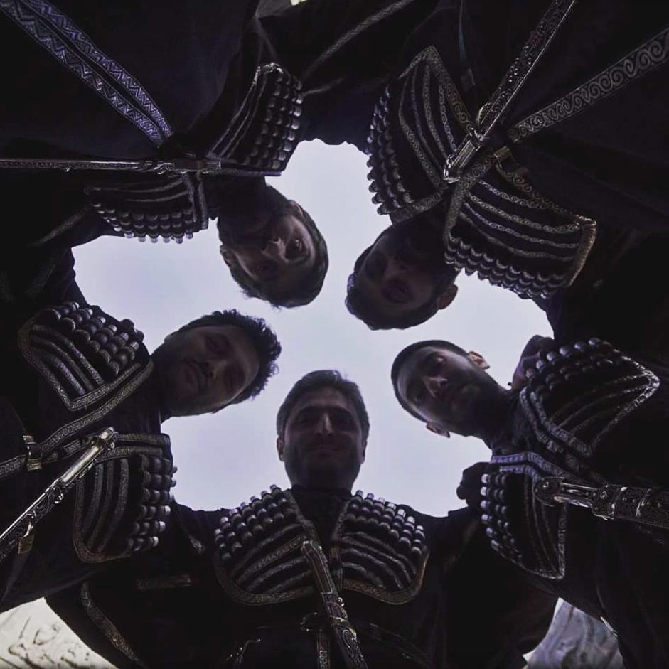 Грузины чувственно перепели песни Кузьмы Скрябина