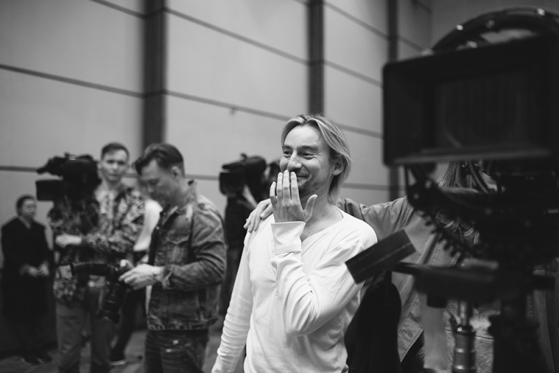 "Трішки вуду": як Бадоєв знімав кліп для Мішель Андраде (фото)