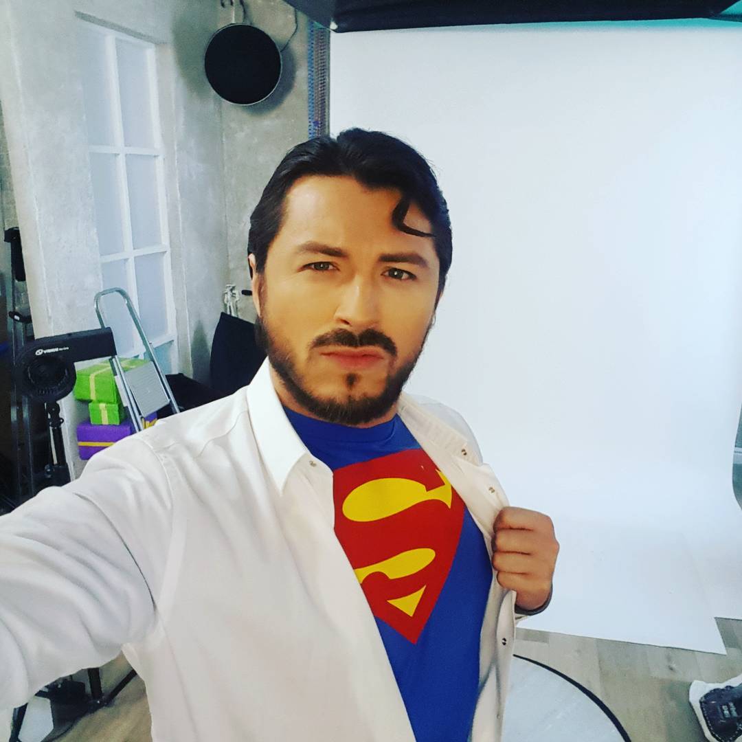 Стало известно, кто вместо запрещенной Варнавы станет ведущей шоу "Кто сверху?"