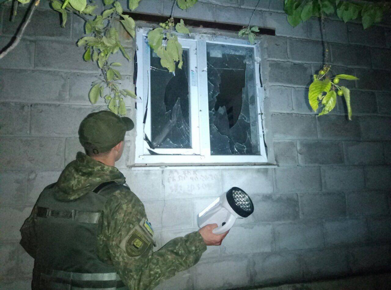 У мережі показали фотографії наслідків обстрілу Авдіївки російськими найманцями