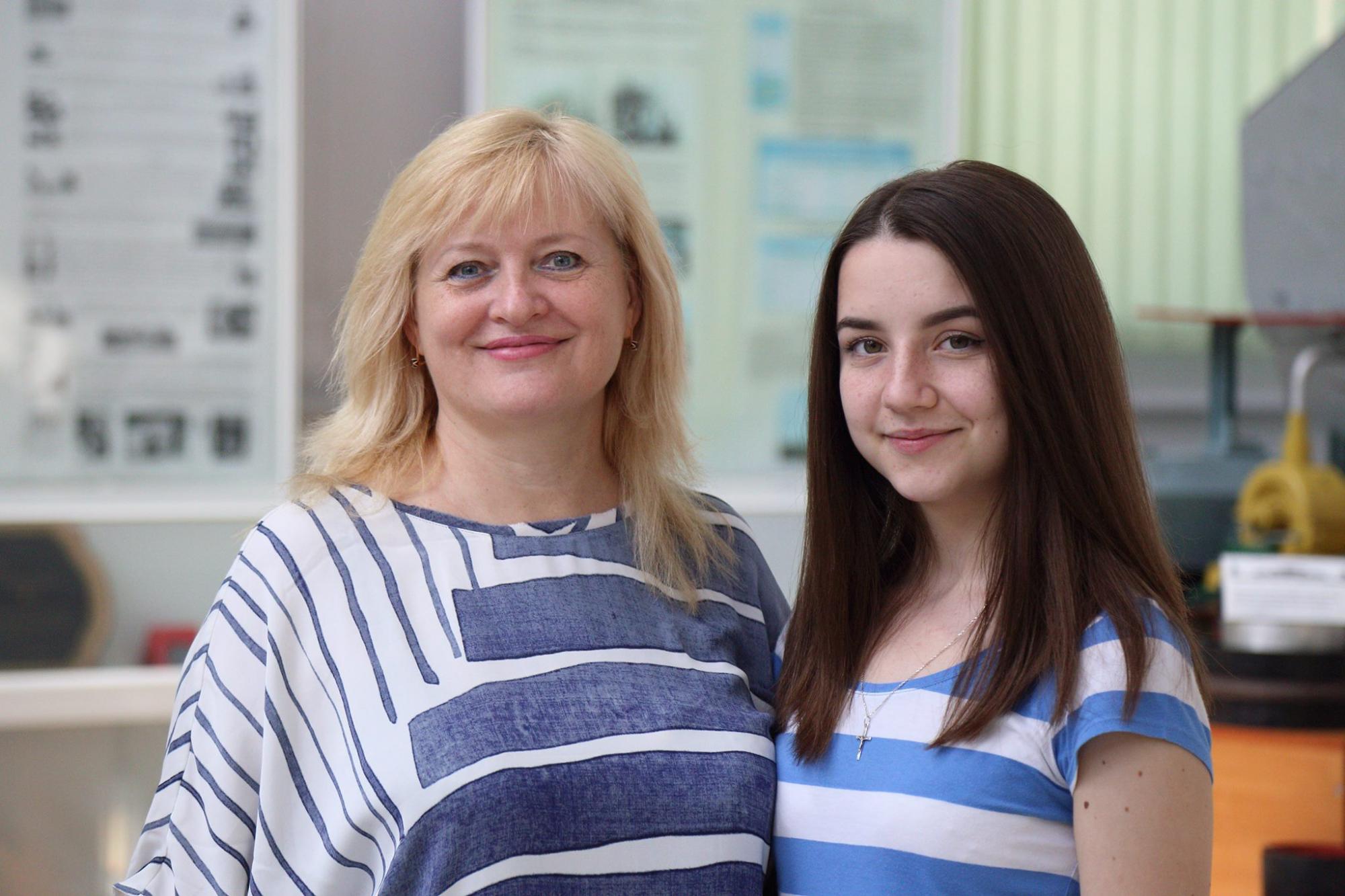 Валерия Тищенко с Викторией Поповой