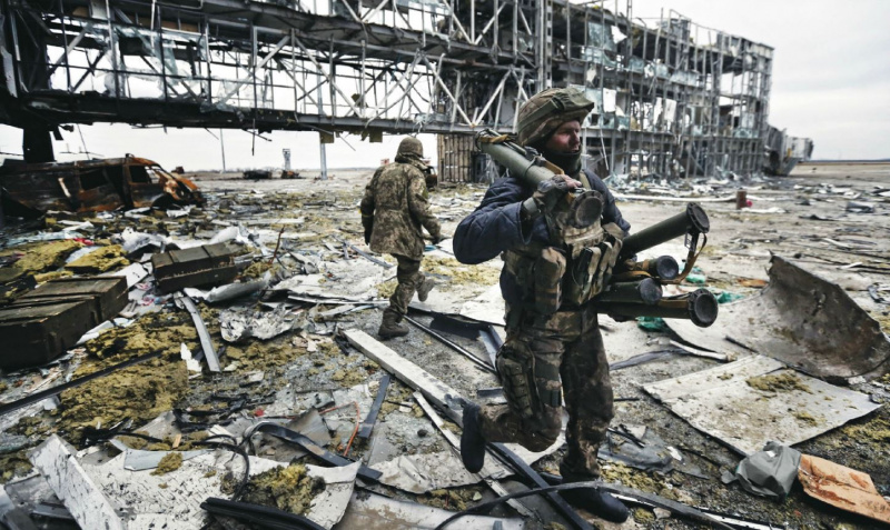 "Герої": з'явилися нові фото з часів оборони Донецького аеропорту