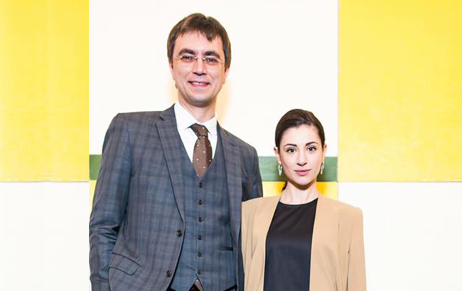 Міністр Омелян пояснив, чому його дружина народжувала в США