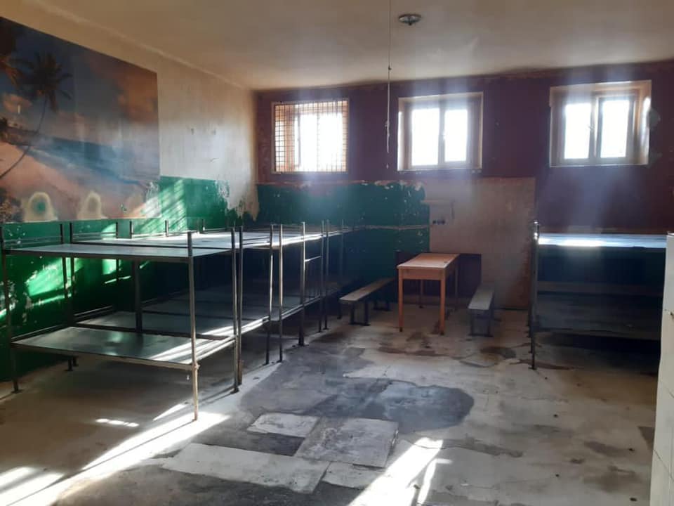 Вот так выглядят камеры в Лукьяновском СИЗО сейчас: до платных еще далеко (фото)