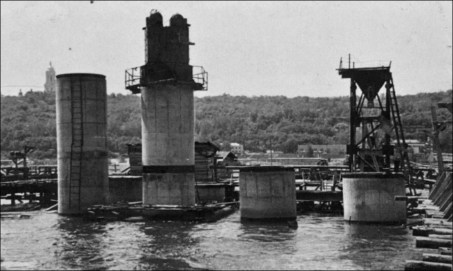 Как в Киеве строили метро: в сети появились старые фото украинской столицы