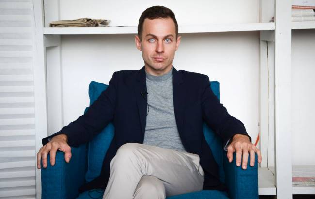 "Неважно, на каком языке": известный журналист высказался о стремлении украинцев