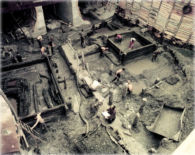 Раскопки на Почтовой площади