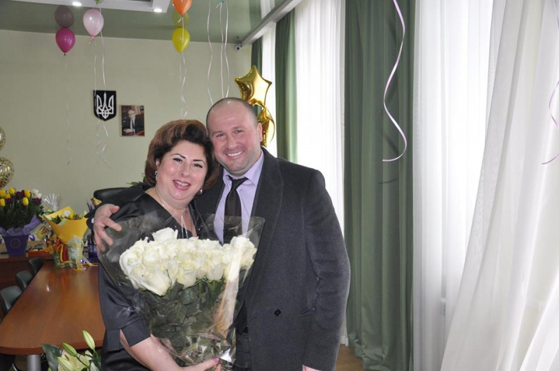 &quot;Культ особистості збіднів&quot;: в Харкові діти танцювали на дні народження чиновника