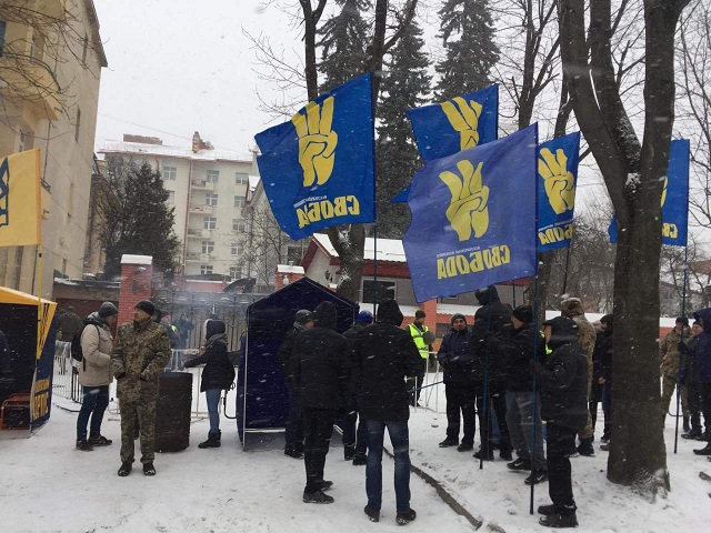 Акции протеста: що відбувалось під посольствами РФ в містах України (фото)