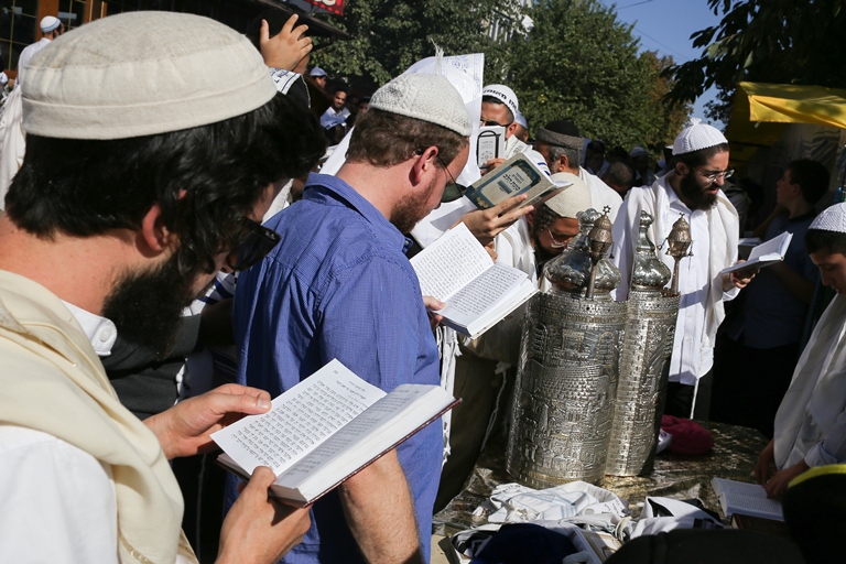Рош Ха-Шана в Умани: фоторепортаж из места паломничества хасидов