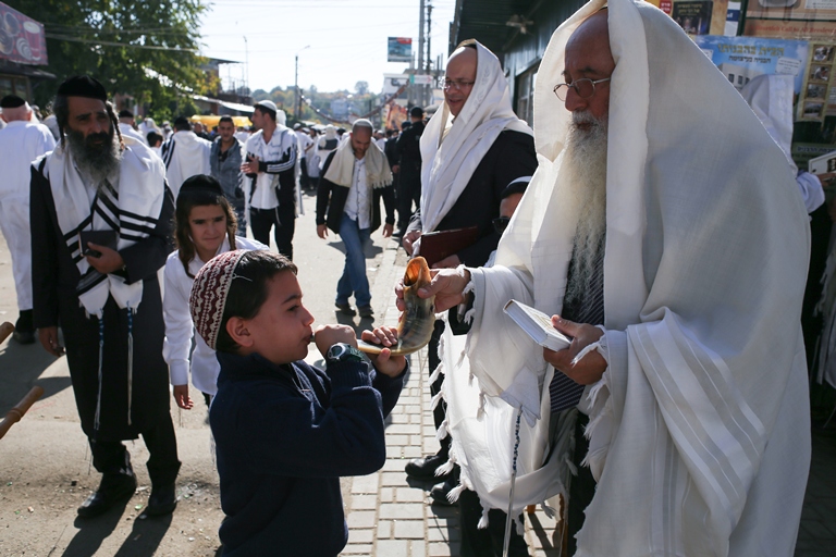 Рош Ха-Шана в Умани: фоторепортаж из места паломничества хасидов