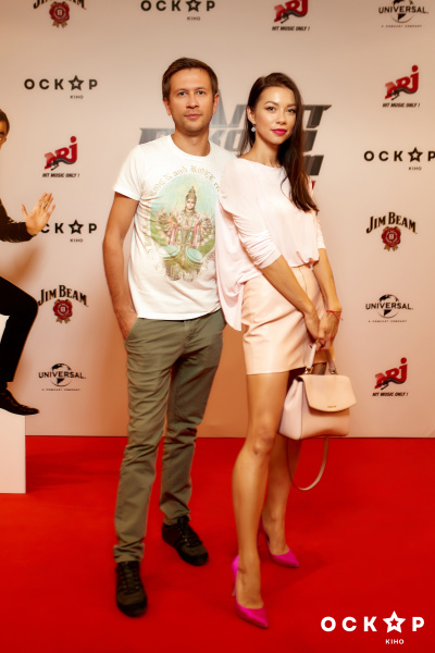 &quot;Агент Джонни Инглиш: Новая миссия&quot;: Ступка с Логуновой, Melovin и другие звезды на премьере