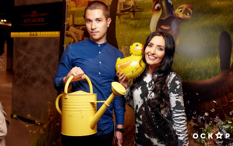 Премьера "Татко Гусак": Настя Каменских и другие звезды посетили показ мультфильма (фото)