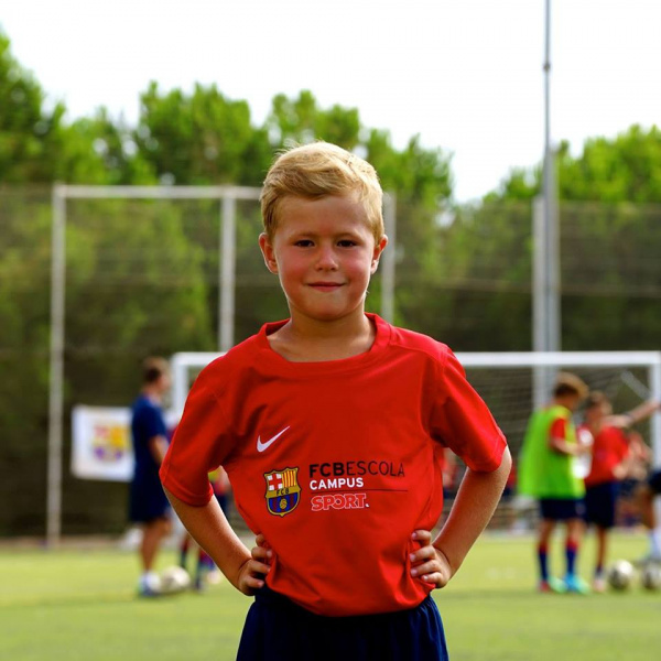 Восьмилетний украинец стал футболистом "Барселоны" (фото)