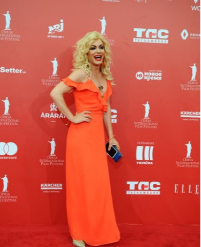 Одесский кинофестиваль-2018: яркие наряды звездных гостей (фото)