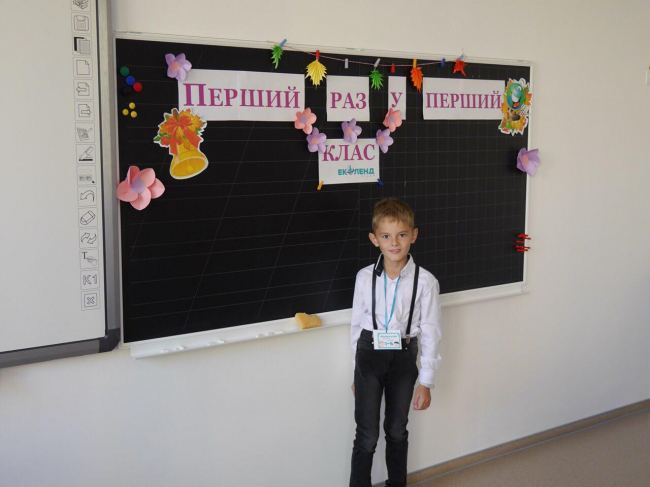 "Для мене це було дуже важливо": відома співачка особисто провела сина у перший клас (фото)