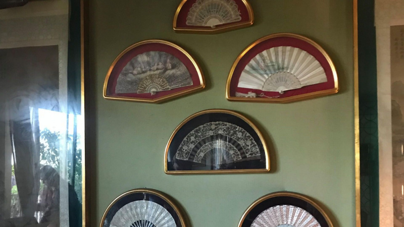 "Україна займає особливе місце на моїй карті": Монсеррат Кабальє показала свій будинок Катерині Осадчій