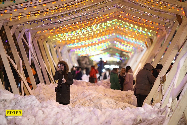 Открытие елки в Киеве: появились впечатляющие фото новогодней красавицы (фоторепортаж)